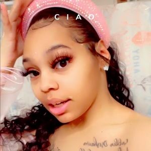 Meet your Posher, Undrea